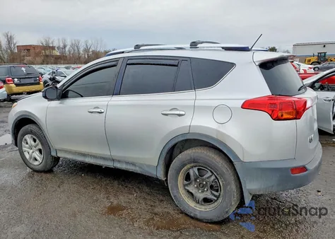 2015 Toyota Rav4 Le из США, поврежденный, VIN JTMBFREV6FJ036455